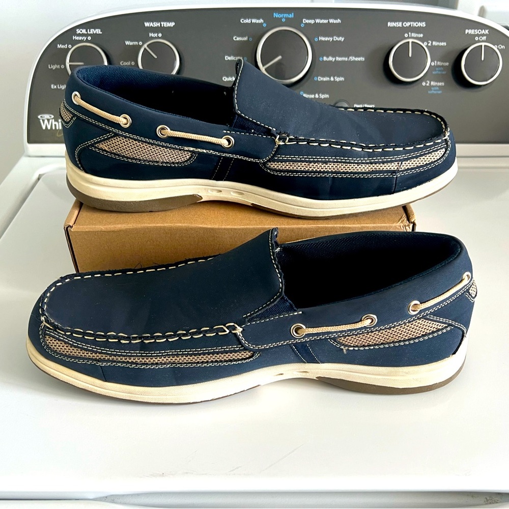 Men’s Deer Stags dress slip on loafers Size 14